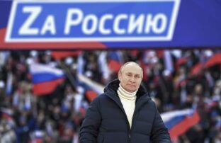 Putinov miting pred 200.000 građana na stadionu u Moskvi (FOTO) 1