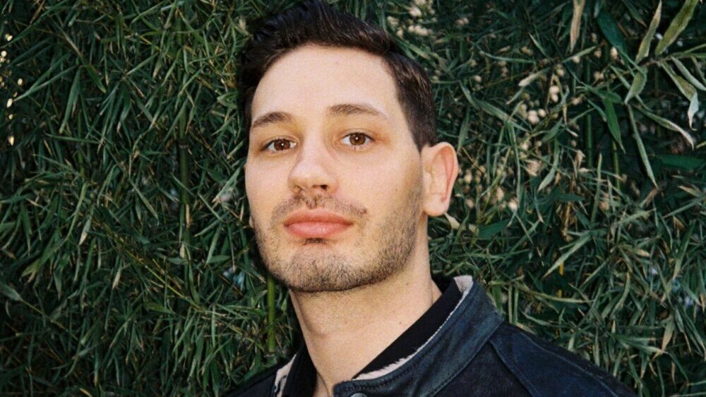 Ognjen Obradović: Ovakav svet od nas pravi anksiozne i isplativo nezadovoljne potrošače 5 Ognjen Obradović: Ovakav svet od nas pravi anksiozne i isplativo nezadovoljne potrošače 5