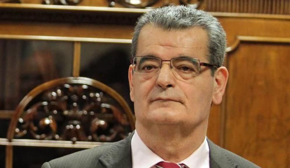 Od ideje o privatizaciji do propasti Zavoda za udžbenike: Odgovor na tekst Borislava Vukše "Radoš Ljušić kao Kum 2" 2