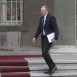 "Basne i metafore ponekad bolje od dugačkih analiza": Sagovornici Danasa o Đilasovoj izjavi da se oseća kao da je ispao "magarac" 3