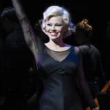 Pamela Anderson: Čuvarka plaže na Brodveju 3