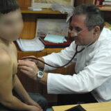 Kako da prepoznaš simptome gripa, koji i dalje hara: Školska deca najčešće obolevaju i prenose virus 12