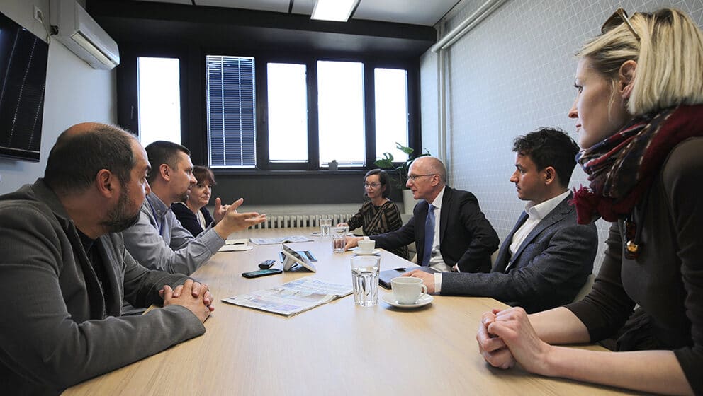 Ambasador Šib posetio Danas 1