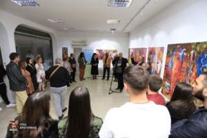 Pre pola veka Romi u Kragujevcu bili su kovači, čergari, svirači i sluge: Stigli su iz Jasenice, Bosne, Osanice, Resave, Gruže i Timoka 2