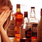 "U Srbiji lekari ne prepoznaju alkoholizam, pa nekoga godinama leče od visokog pritiska ili čira na želucu" 6