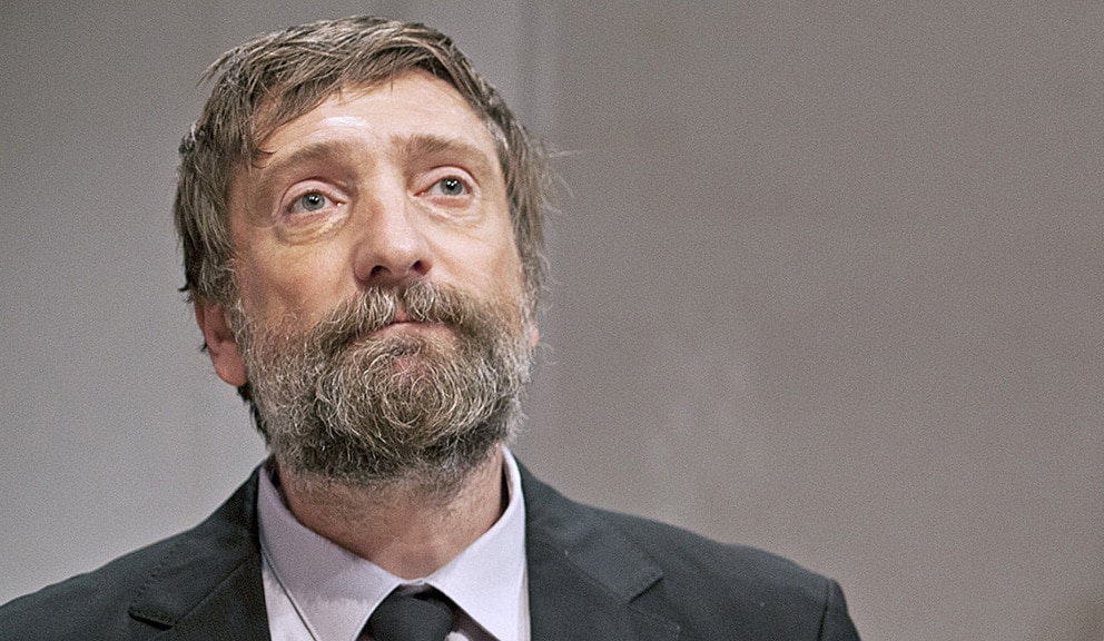 Zlatko Paković, reditelj predstave "Oslobođenje Mostara" Skandal zbog predstave "Oslobođeni Mostar" reditelja Zlatka Pakovića prema knjizi Dragana Markovine 2