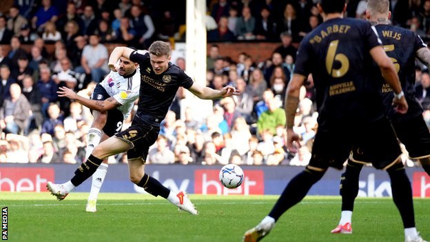 Fudbal, Srbija i Engleska: Aleksandar Mitrović i kaznena ekspedicija Fulam 2 Aleksandar Mestrovic