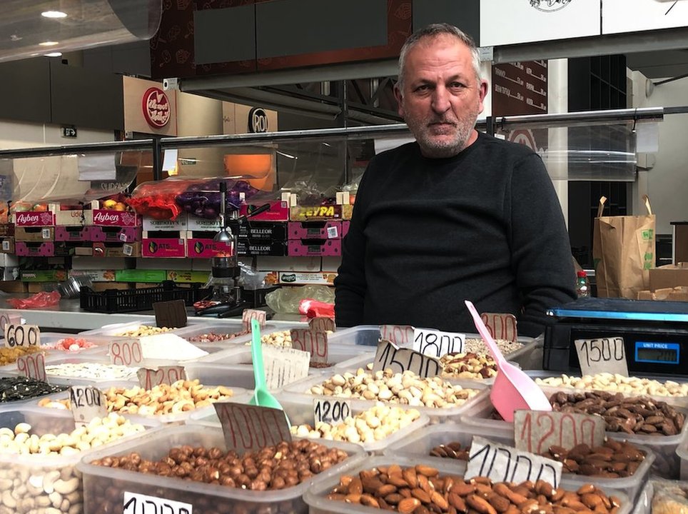 prodavac na palilulskoj pijaci