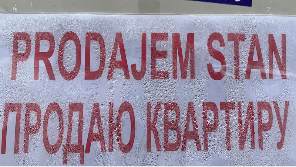 oglas za stan u budvi