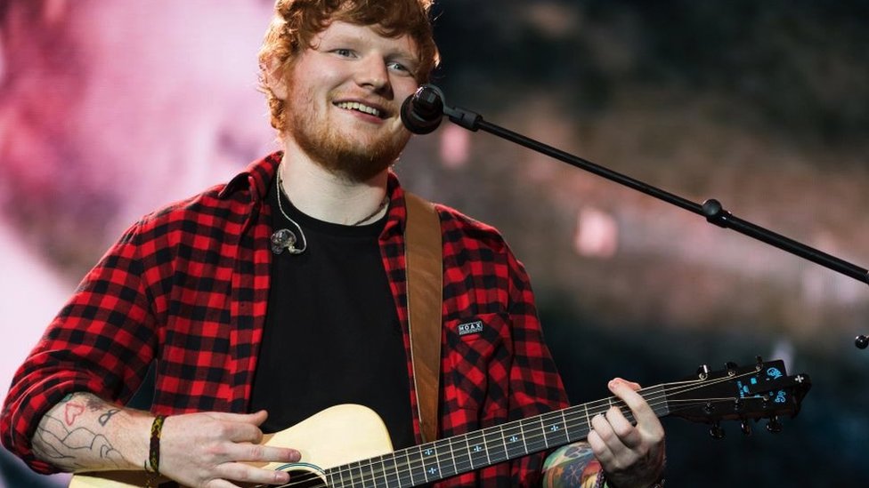 Muzičke tužbe: Zvezde i pesme koje su ih odvele na sud 1 Ed Širan na Glastoberi festivalu, 2017