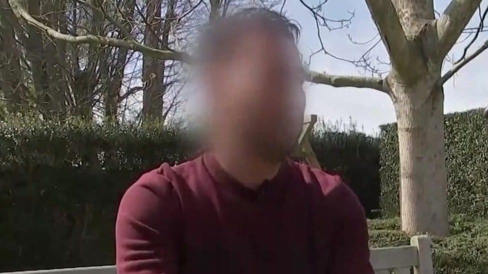 Belgija i igre na sreću: Ogrebao srećku i osvojio 250.000 evra, ali ne može da podigne novac 1 Image of winner with face blurred