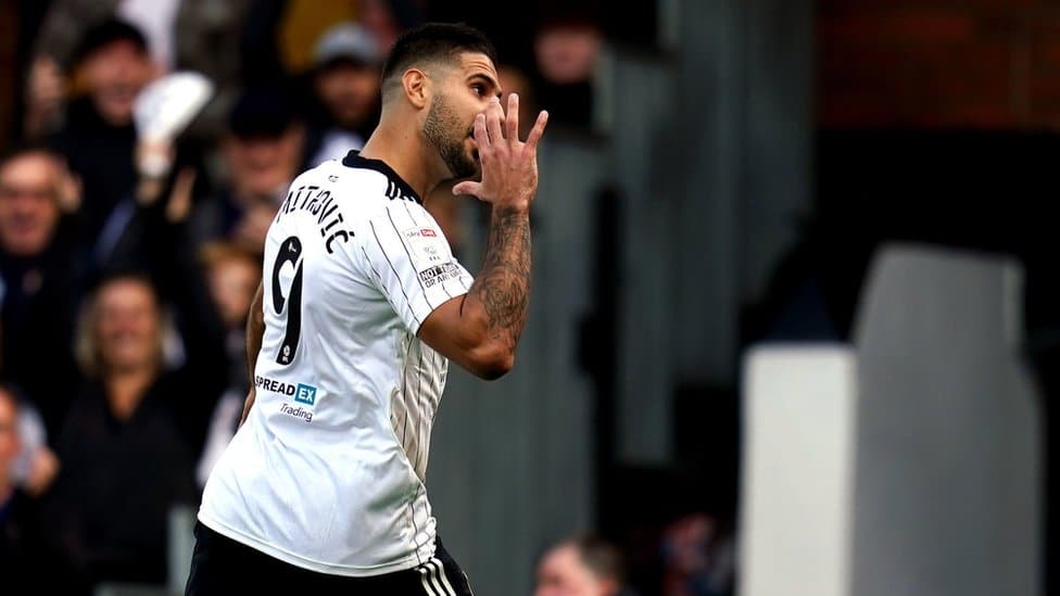 Fudbal, Srbija i Engleska: Aleksandar Mitrović i kaznena ekspedicija Fulam 1 Fulham's Aleksandar Mitrovic