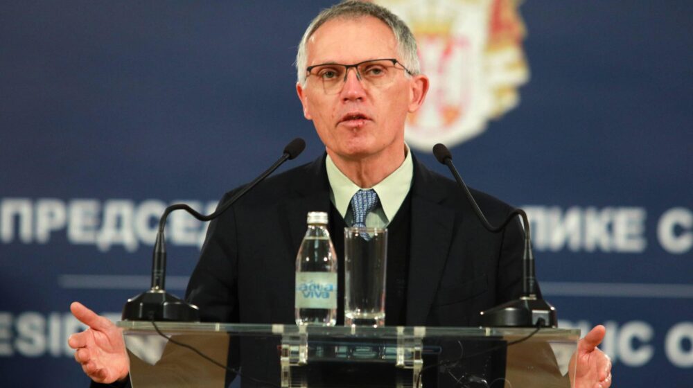 Karlos Tavareš: Direktor koji je obećao "lep automobil" 1