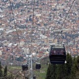 Trideset dve godine od jezivog rekorda: Na današnji dan na Sarajevo ispaljeno 3.777 granata 2