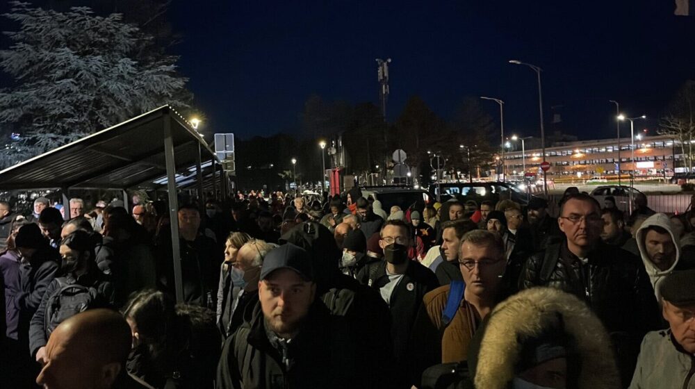 Aerodrom Nikola Tesla jutros bio zatvoren zbog dojave o bombi 1