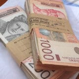 Kupovna moć i plate u senci stabilnosti kursa dinara 3