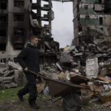 Ukrajinski guverner: Deset civila poginulo, 11 ranjeno u napadima na istoku 9