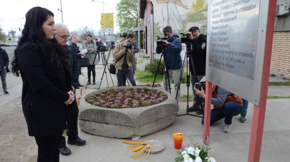Novi Sad: Decenija od tragedije u "Kontrastu" kada je požaru stradalo šestoro mladih 1