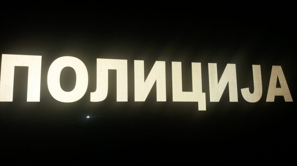 Vranjanac uhapšen u Pančevu zbog sumnje da je partnerku vezao za krevet i sipao joj kiselinu u oči 1