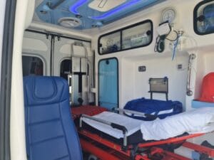 Ministarstvo zdravlja doniralo dva sanitetska vozila Zdravstvenom centru Vranje 2