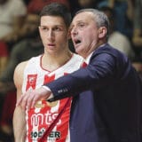 Oscilacije i dalje rak rana crveno-belih 9