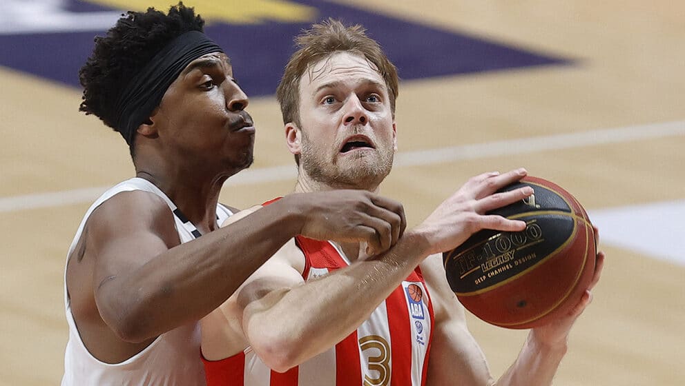 Veliki odmor za Zvezdu i Partizan u špicu sezone 1