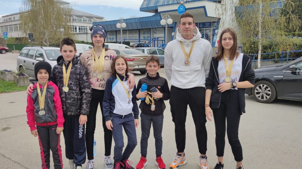Plivači "Posejdona" iz Paraćina osvojili 16 medalja 1