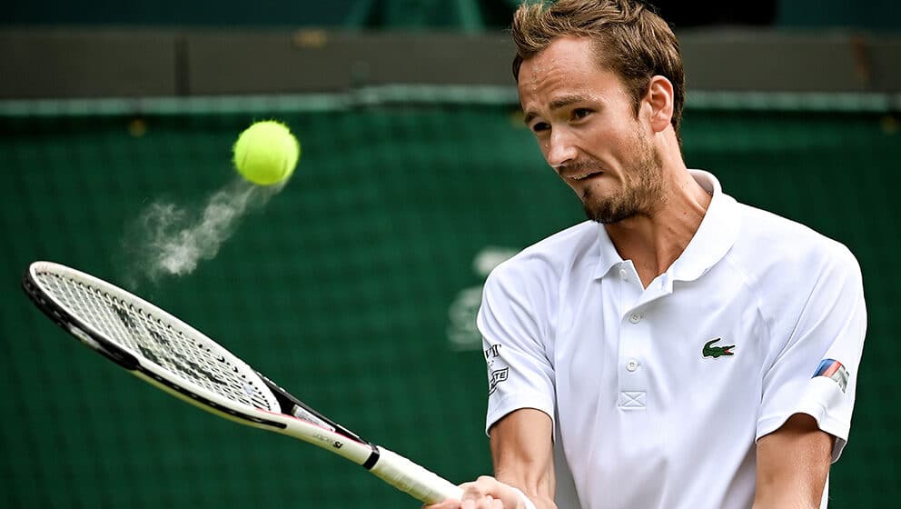 Poruka ruskog poslanika Medvedevu: Neka se takmiči pod francuskom zastavom 1