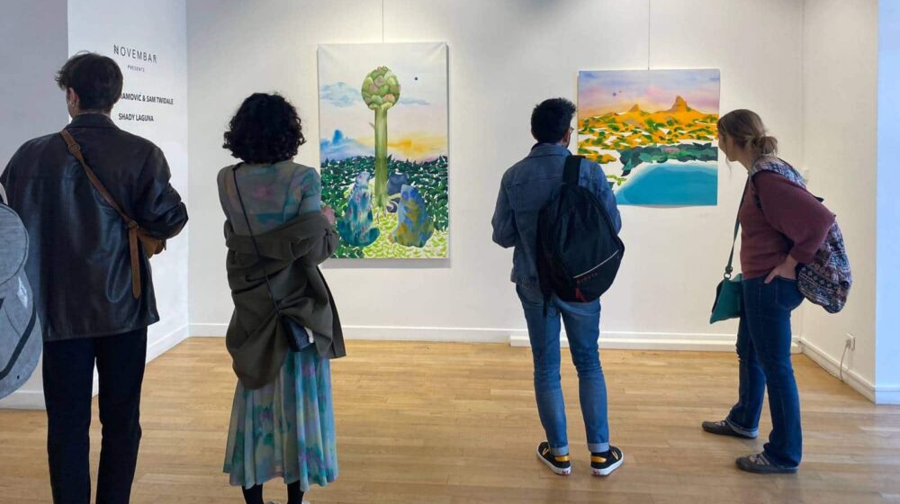 "Shady Laguna" u francuskoj prestonici 1