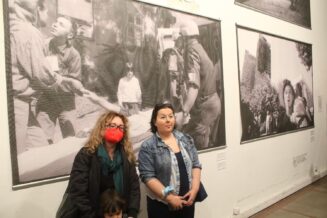 Otvorena izložba fotografija pod nazivom "Opsada" povodom 30 godina od početka rata u BiH 2