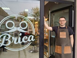 Britva, električni brijač i mašinica za skraćivanje brade: Alat kojim Subotičanin čuva stari zanat 5