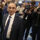 Lider radikalne levice pozvao svoje birače da nikako ne glasaju za Marin Le Pen 13