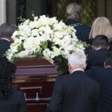 Sahranjena Medlin Olbrajt 2