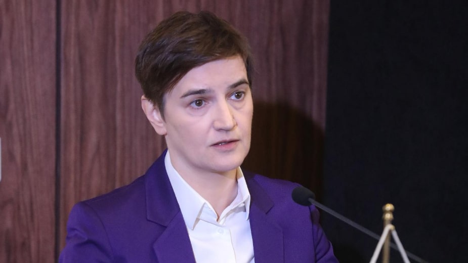 Brnabić negirala navode crnogorskog premijera o ucenama iz Beograda: "Da li Vas je bar malo sramota" 1