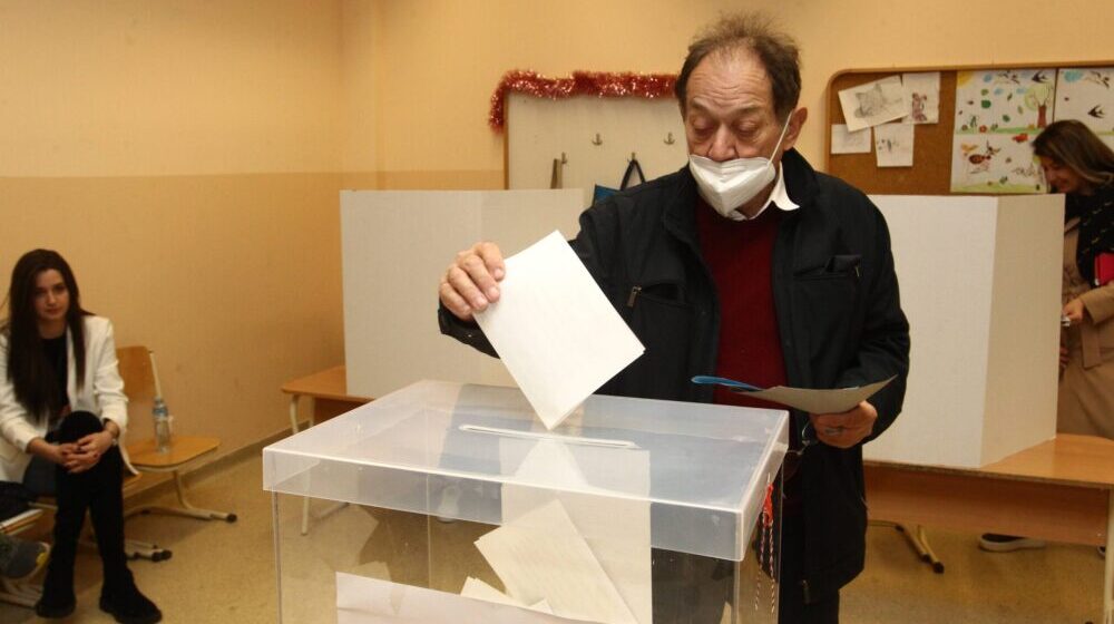 Kruševac: Krivična prijava zbog oduzimanja potvrda za glasanje van biračkih mesta 1