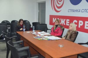 U Vranju socijalisti slave izborni rezultat, naprednjaci se tek spremaju 3 U Vranju socijalisti slave izborni rezultat, naprednjaci se tek spremaju 3