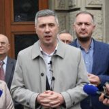 Dveri: Zahtevamo zamrzavanje cene struje, gubitke EPS-a neka plate nesposobni kadrovi SNS-a 8