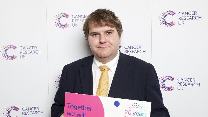 Britanski poslanik Džejmi Volis otkrio da je silovan i da je trans osoba 1