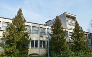 Majka i sestra nastradalog radnika svedočile o nepoštovanju mera zaštite na radu u lučanskoj fabrici 3 Majka i sestra nastradalog radnika svedočile o nepoštovanju mera zaštite na radu u lučanskoj fabrici 3