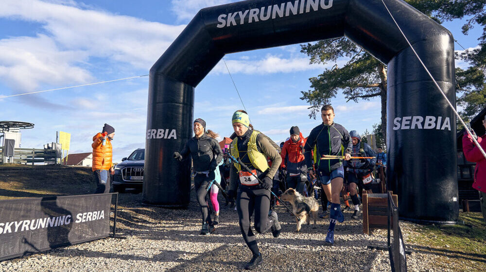 Sto takmičara stiglo na cilj Nebeske trke na Zlatiboru 1