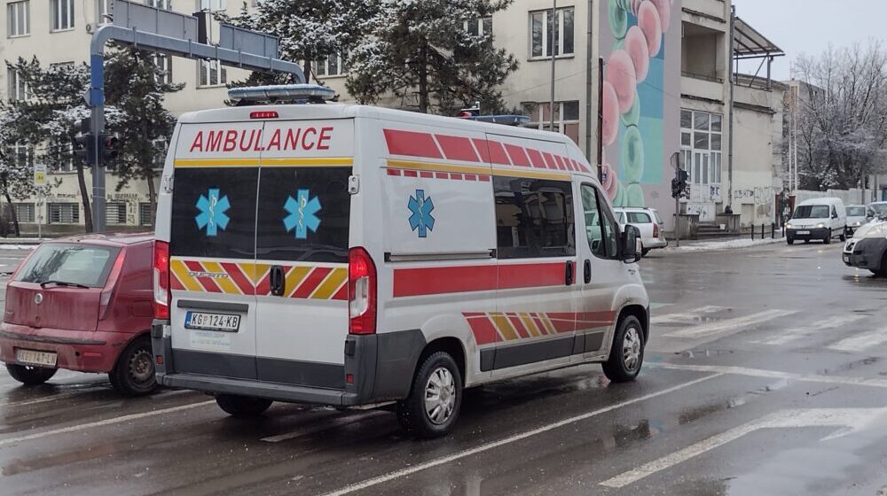 Kragujevačka Hitna pomoć intervenisala zbog pešaka povređenog u Lepeničkom bulevaru 1