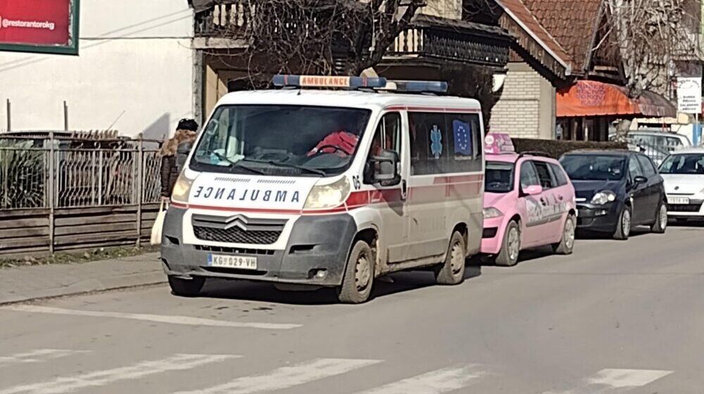 Kragujevačka Hitna pomoć zbrinula šestoro povređenih u dve saobraćajne nezgode 1
