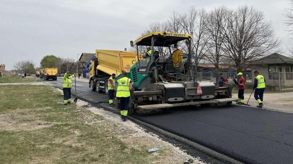 Novi Sad: Popravka kolovoza u naselju Klisa 1