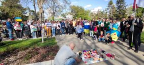 Građani na Trgu republike u Beogradu pozvali na mir i prestanak rata u Ukrajini (VIDEO) 5