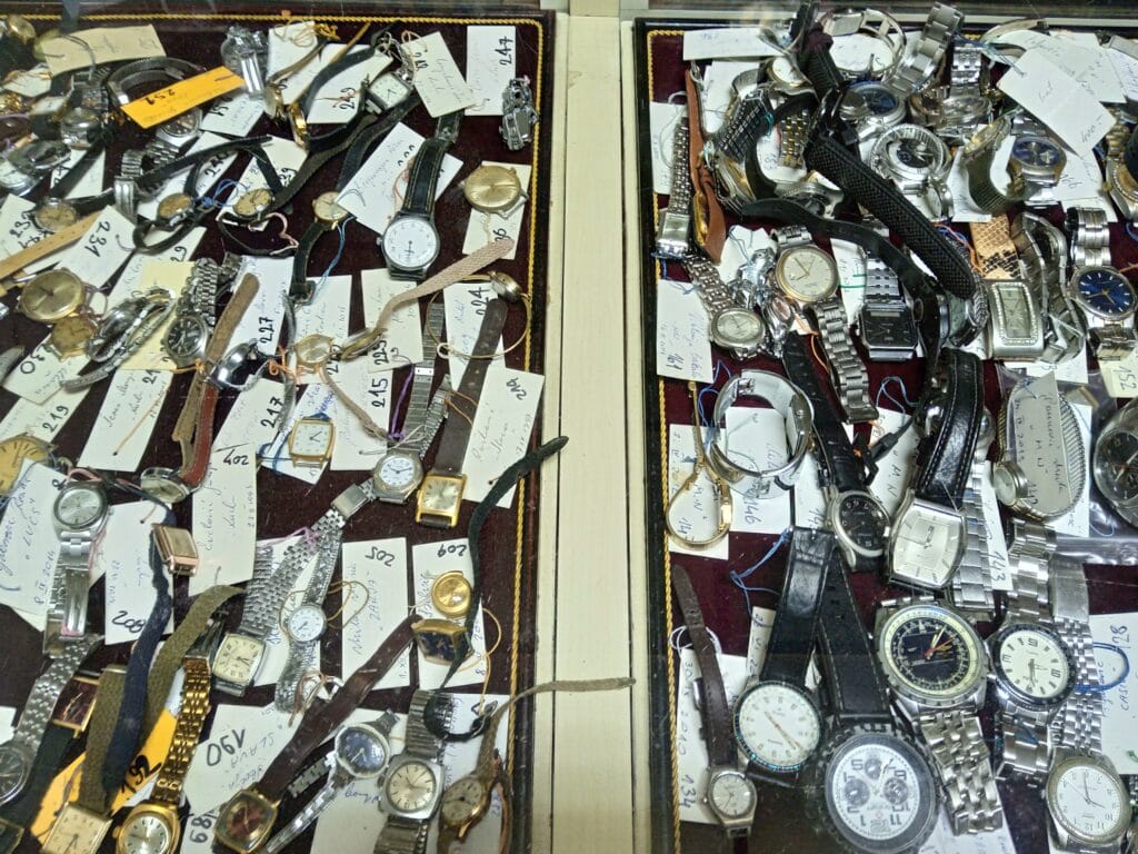 Bolest zakatančila radnju: Jedini subotički časovničar prestaje da radi 1. maja 2