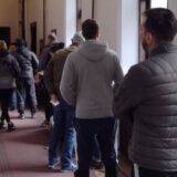 Do 16 sati u Kragujevcu izašlo oko 42 odsto birača, napadnut kontrolor liste „Ujedinjeni za pobedu Srbije” 10