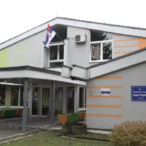 Roditelji pozivaju inspekciju u Lučane: Vrtić bio baza SNS-a 8