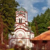 Golubac: Uhapšen osumnjičeni za tešku krađu u kompleksu manastira Tumane 14