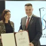 Kakve je reakcije izazvala odluka čelnika Novog Pazara da ministarka Irena Vujović dobije povelju tog grada 6