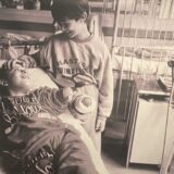 Sa izložbe fotografija “Opsada”: Porodica oplakuje smrt deteta, žena plače nad kovčegom voljene osobe 6